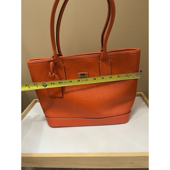 Dooney Bourke Russel Orange Embossed Logo Retro GRAFICA Graffiti Large - Picture 3 of 16
